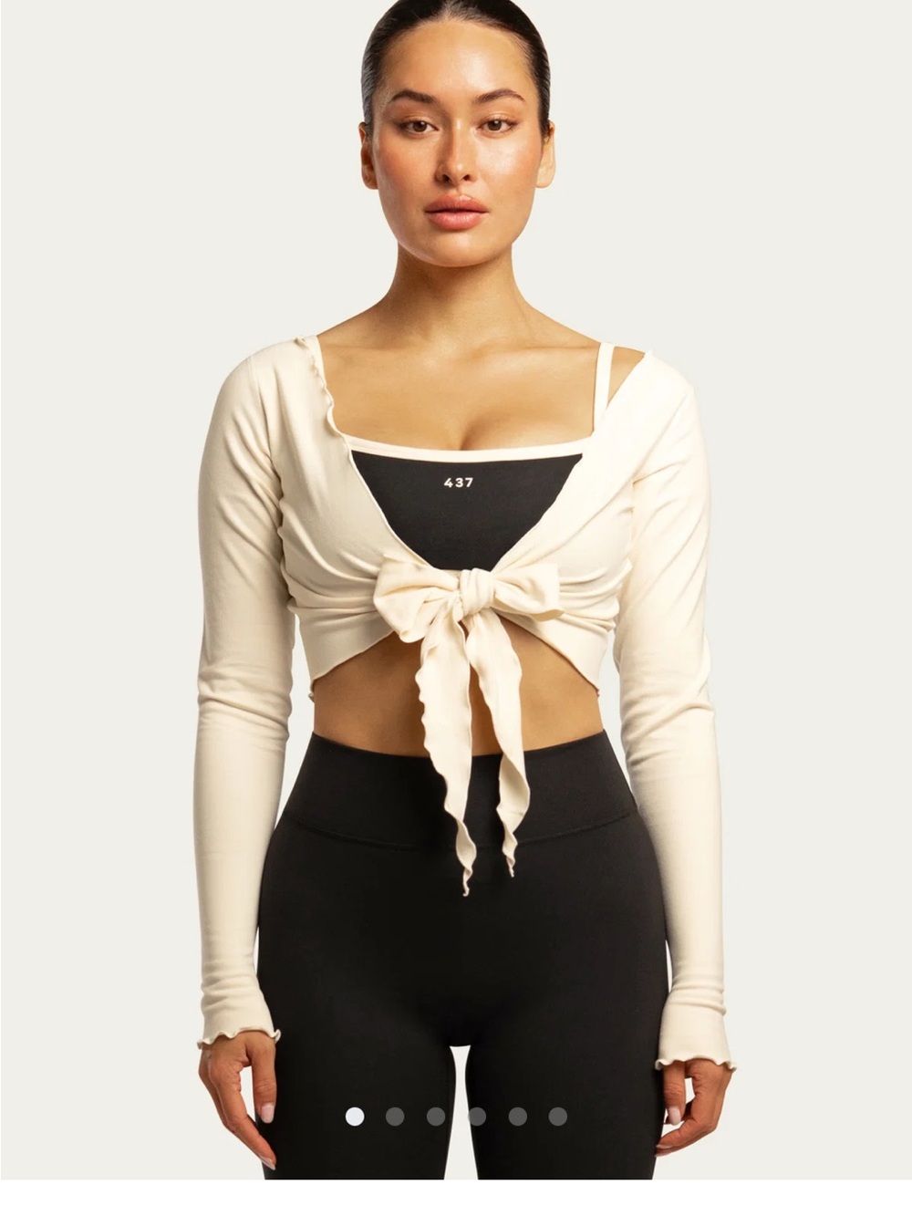 437 wrap top in creme